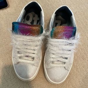sparkly rainbow and furry laces P448!!!